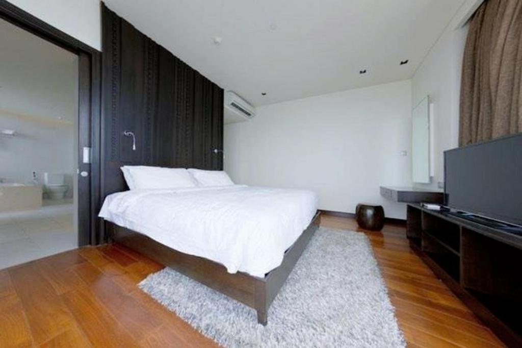 Luxury Seaview Apartments Managed By Anh Nha Trang Exterior photo